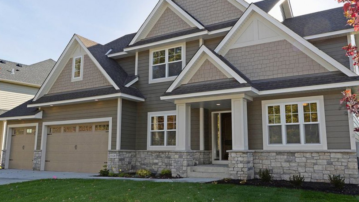 Expert Ottawa Siding Services by Ottawa Eavestroughing: Elevating Your Home’s Exterior